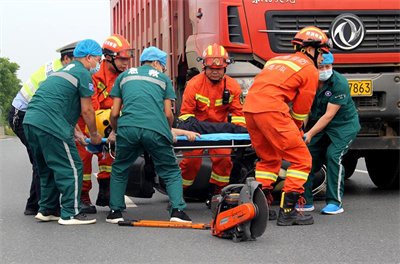 长顺沛县道路救援